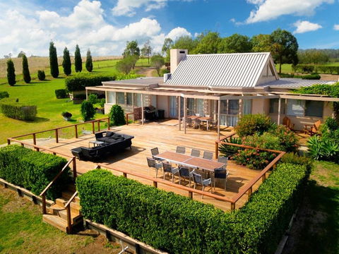 Grapevines Boutique Accommodation - Queensland Tourism 1