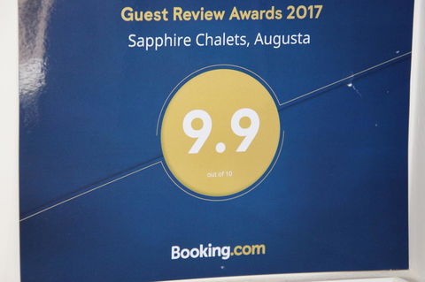 Sapphire Chalets, Augusta - Queensland Tourism 19
