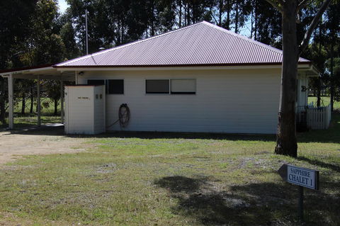 Sapphire Chalets, Augusta - Queensland Tourism 3