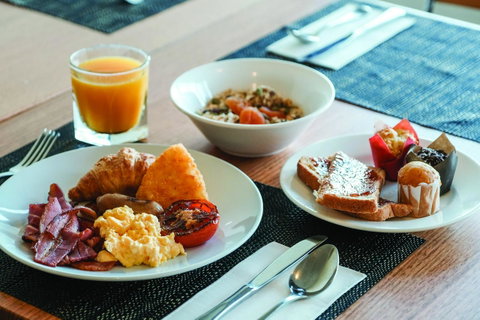 Crowne Plaza Perth, An IHG Hotel - QLD Tourism 4