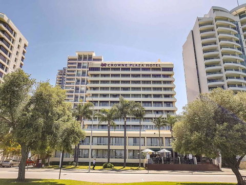 Crowne Plaza Perth, An IHG Hotel - QLD Tourism 6