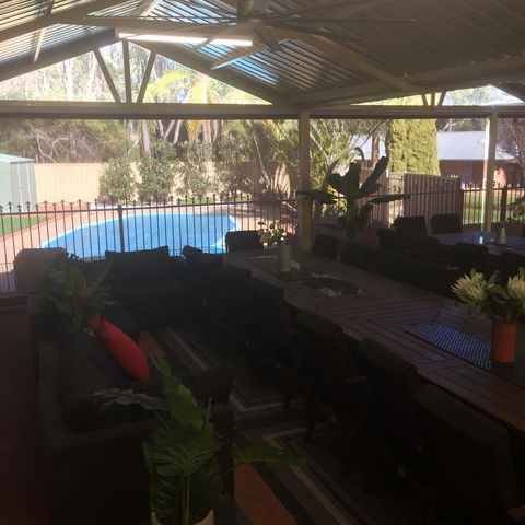 Travellers Rest Motel - QLD Tourism 12