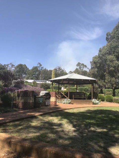 Travellers Rest Motel - QLD Tourism 2