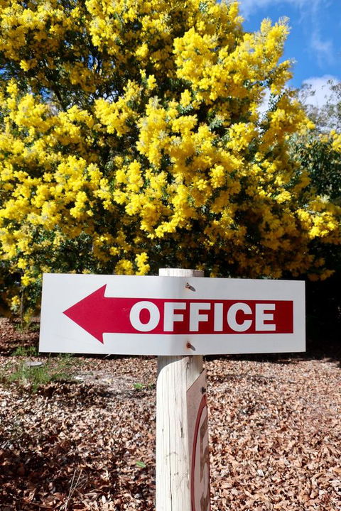 Travellers Rest Motel - QLD Tourism 21