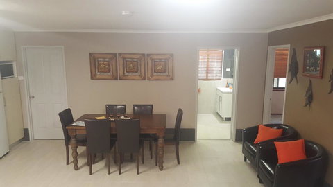 Whitlock Stays - QLD Tourism 7