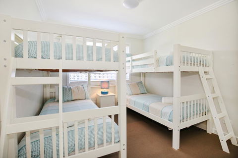 Calming Waters - Pet Friendly - Community Pool - QLD Tourism 21