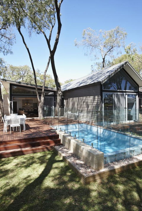 Aqua Resort Busselton - Queensland Tourism 4