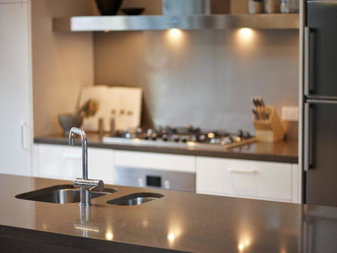 Aqua Resort Busselton - Queensland Tourism 17