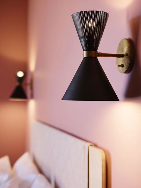 Alex Hotel - QLD Tourism 12