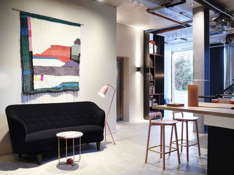 Alex Hotel - QLD Tourism 14