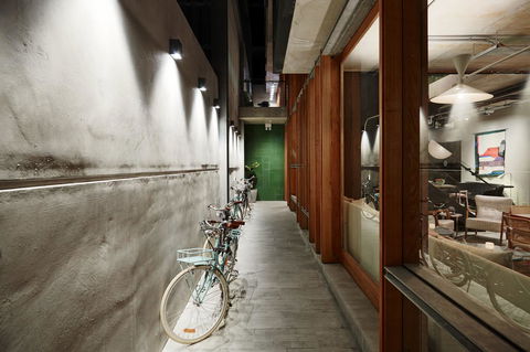 Alex Hotel - QLD Tourism 17