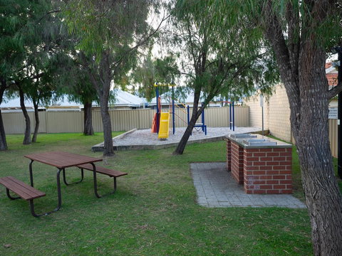 FortyOne - Oceanside Retreat Busselton - Queensland Tourism 41