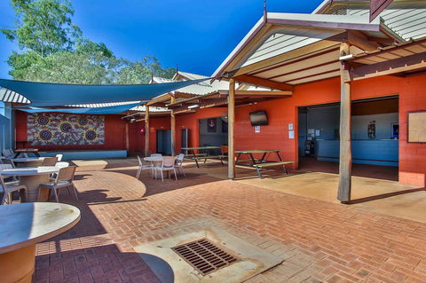Kimberley Hotel - Queensland Tourism 9