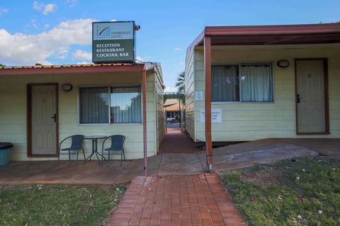 Kimberley Hotel - Queensland Tourism 24