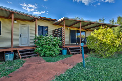 Kimberley Hotel - Queensland Tourism 33