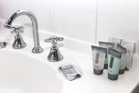 The Heights Bed & Breakfast - QLD Tourism 13