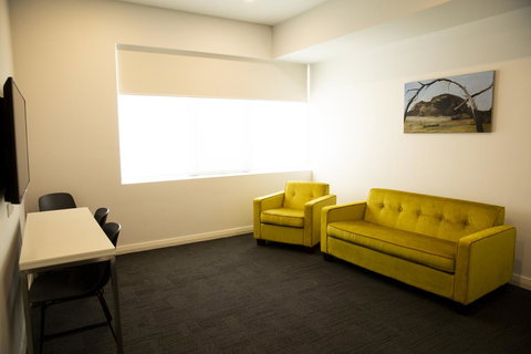 The Gerald Apartment Hotel - QLD Tourism 10