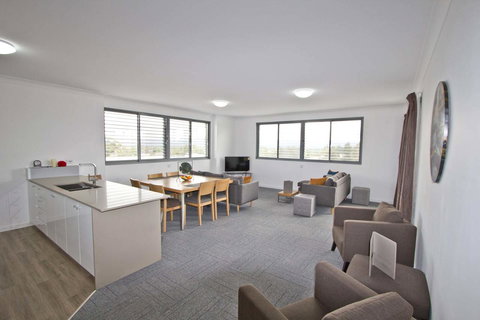 Morisset Serviced Apartments - QLD Tourism 17