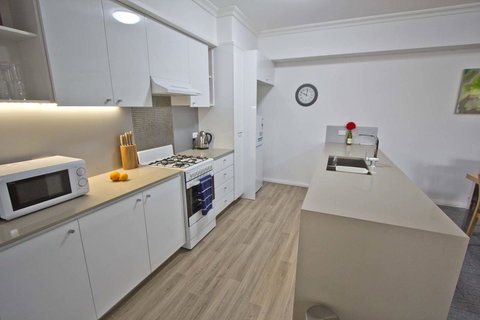 Morisset Serviced Apartments - QLD Tourism 27