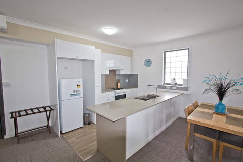 Morisset Serviced Apartments - QLD Tourism 33