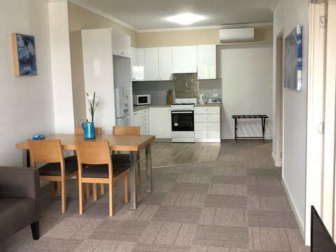 Morisset Serviced Apartments - QLD Tourism 30