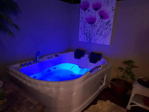 Nelson Bay Bed & Breakfast - QLD Tourism 0