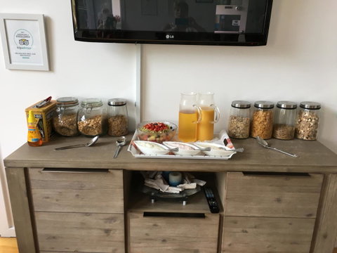 Nelson Bay Bed & Breakfast - QLD Tourism 17