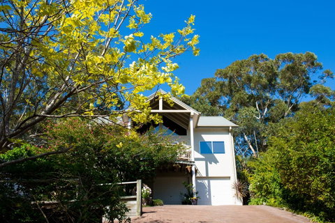 Nelson Bay Bed & Breakfast - QLD Tourism 1