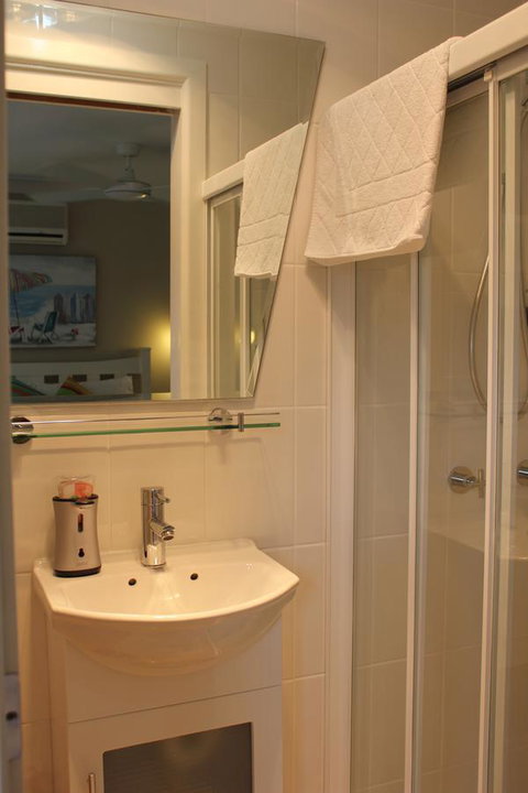 Nelson Bay Bed & Breakfast - QLD Tourism 35