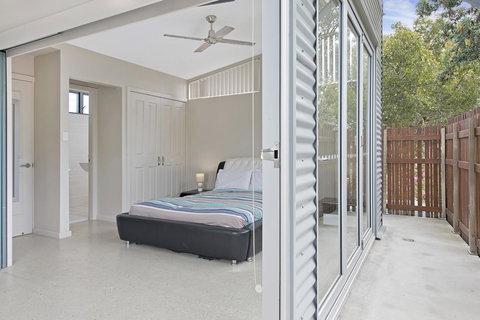 Crescent Head Spa Villa - QLD Tourism 6