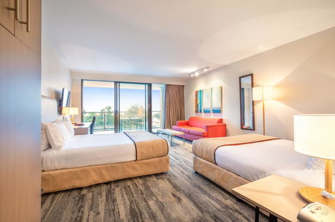 Narrabeen Sands Hotel By Nightcap Plus - Queensland Tourism 0