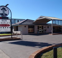 Ben Chifley Motor Inn - Queensland Tourism