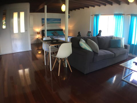 High Tide At Emerald - QLD Tourism 10