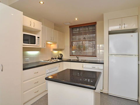 Villa Executive 2br Cypress DS Located Within Cypress Lakes Resort - Queensland Tourism 13