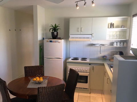 Byron Central Apartments - Queensland Tourism 38