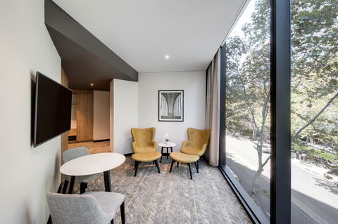 Vibe Hotel North Sydney - QLD Tourism 24