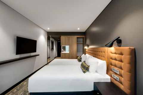 Vibe Hotel North Sydney - QLD Tourism 35