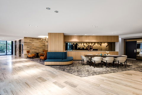 Vibe Hotel North Sydney - QLD Tourism 5
