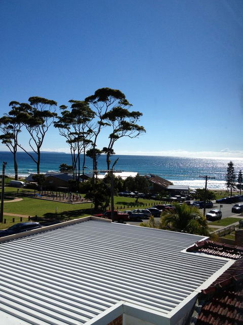 Breakers Apartments - QLD Tourism 3