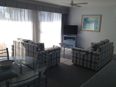 Breakers Apartments - QLD Tourism 13
