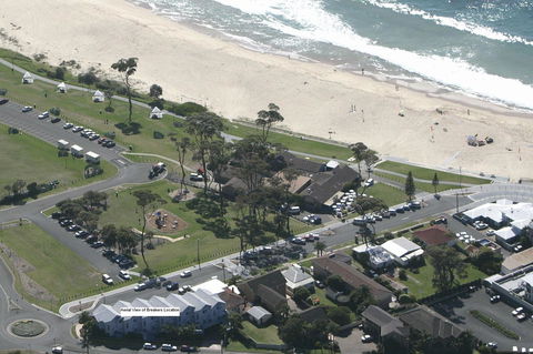 Breakers Apartments - QLD Tourism 17