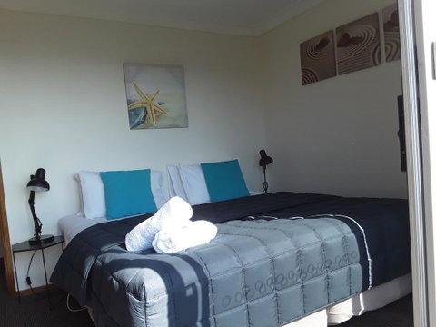 Narooma Golfers Lodge - QLD Tourism 13