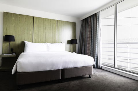 Hyatt Regency Sydney - Queensland Tourism 13