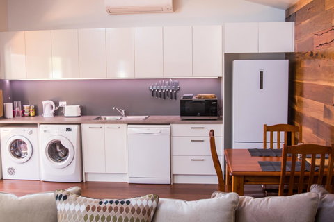 Mudgee Apartments On Horatio Street - QLD Tourism 3