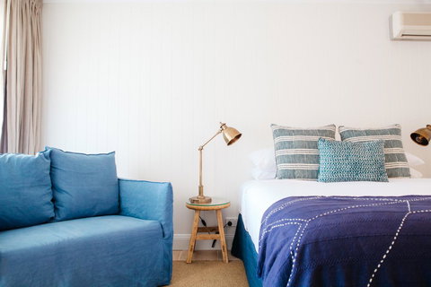 The Lord Byron - Queensland Tourism 2