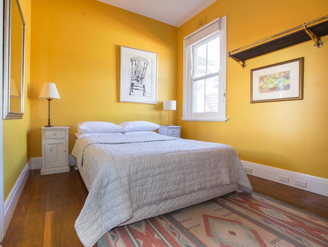 Bondi Beach House - QLD Tourism 31