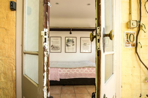 Bondi Beach House - QLD Tourism 13