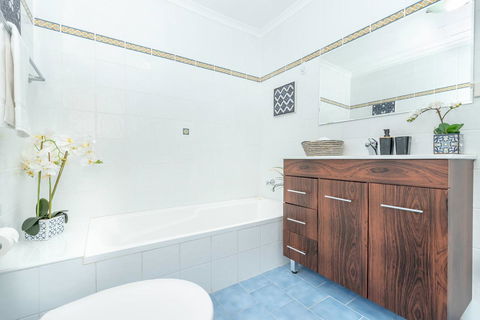 Apartments In Pyrmont - Queensland Tourism 34