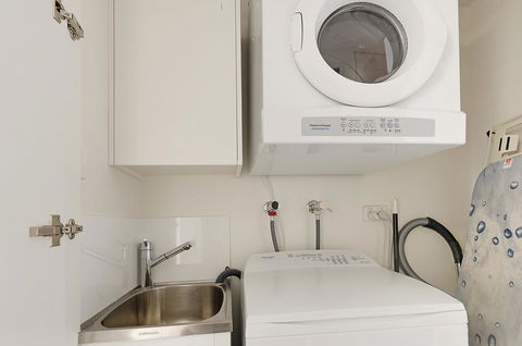 Wyndel Apartments Neutral Bay - Military - Queensland Tourism 11