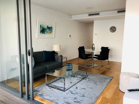 Wyndel Apartments Neutral Bay - Military - Queensland Tourism 0